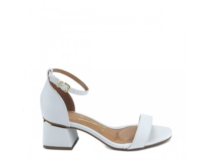 vizzano-white-sandal-with-loyraki-6428-104